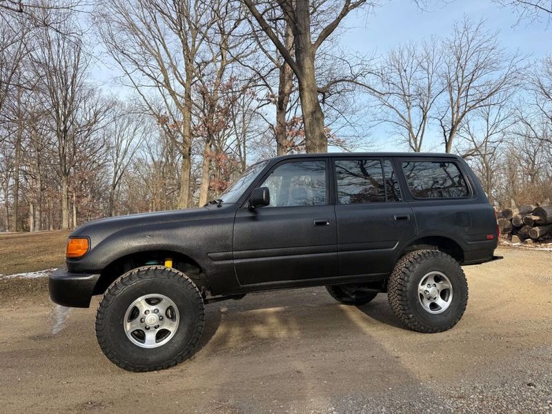 1996 Toyota Land Cruiser — a typically priced live listing