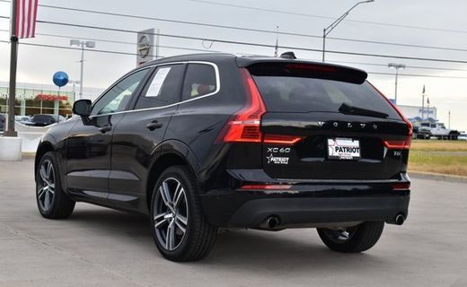 2019 Volvo XC60 Momentum