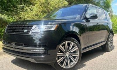 2023 Land Rover Range SE