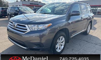 2011 Toyota Highlander Base Hybrid SE