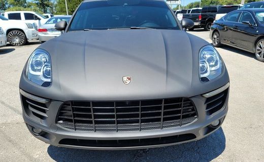2017 Porsche Macan