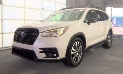 2019 Subaru Ascent Limited 8 ES
