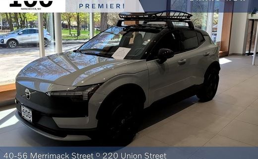 2026 Volvo EX30 CC Ultra