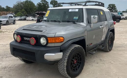 2011 Toyota FJ Cruiser