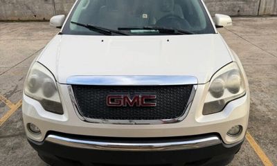 2010 GMC Acadia SLT 1