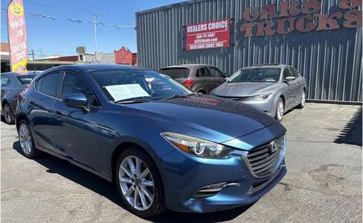 2017 Mazda MAZDA3 Touring