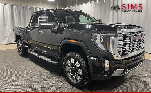 2025 GMC Sierra HD Denali