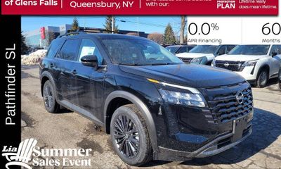 2026 Nissan Pathfinder SL