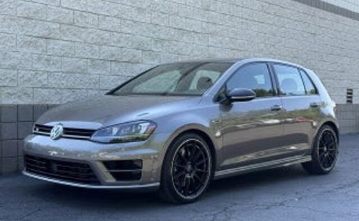 2017 Volkswagen Golf R Base