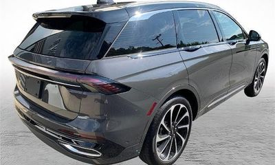 2024 Lincoln Nautilus BLK Label