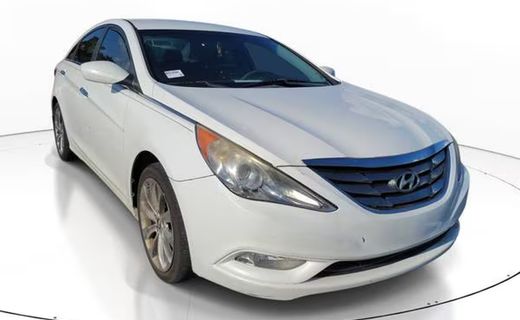2011 Hyundai Sonata Middle Level