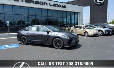 2026 Lexus ES 500E Premium