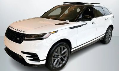 2026 Land Rover Range Velar P250 Dynamic SE