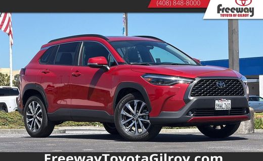 2024 Toyota Corolla Cross XLE