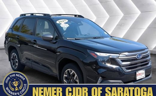 2025 Subaru Forester Premium Base