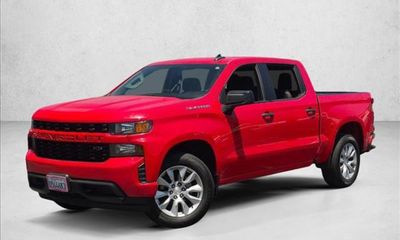 2022 Chevrolet Silverado LTD Custom