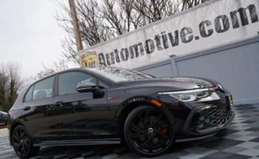2024 Volkswagen Golf GTI 380 SE