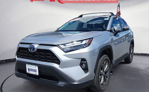 2024 Toyota RAV4 XLE Premium