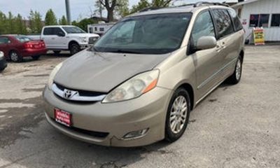 2009 Toyota Sienna XLE