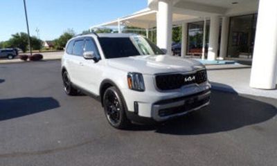 2023 Kia Telluride LX