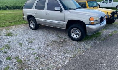 2005 GMC Yukon SLE