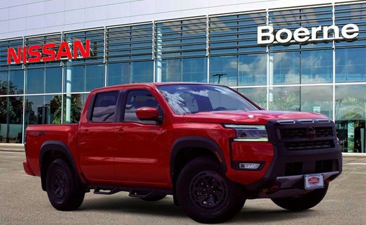 2025 Nissan Frontier