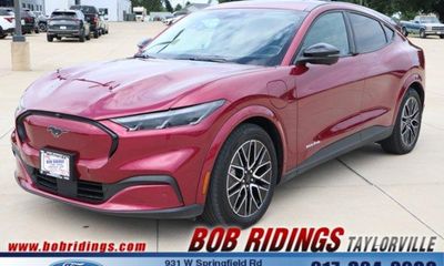 2025 Ford Mustang Mach-E Premium