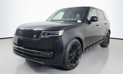 2026 Land Rover Range SE