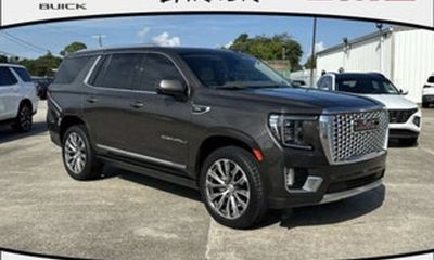 2023 GMC Yukon SLE