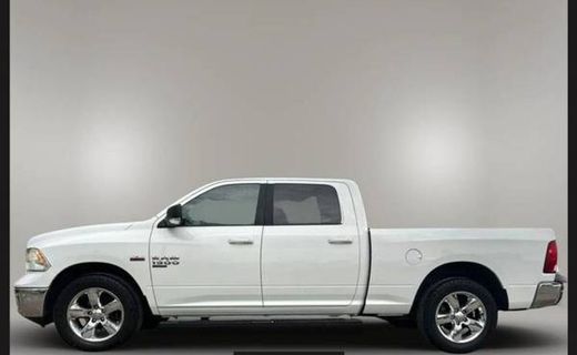 2019 Ram 1500 SLT