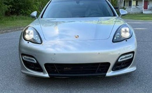 2013 Porsche Panamera GTS