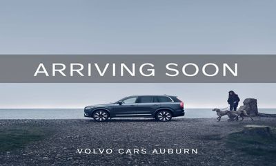 2023 Volvo XC60 Core Bright Theme