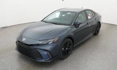 2026 Toyota Camry SE