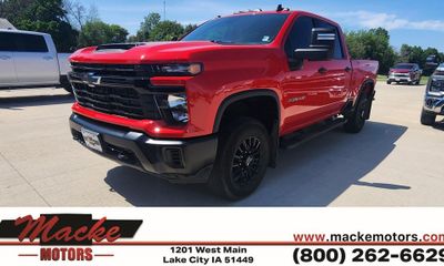 2025 Chevrolet Silverado HD Work Truck