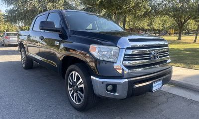 2016 Toyota Tundra SR5