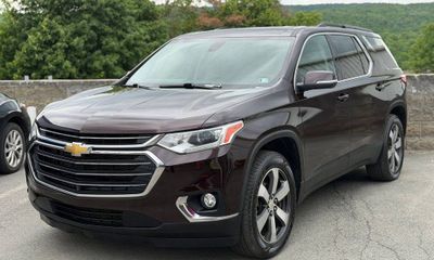 2021 Chevrolet Traverse LT