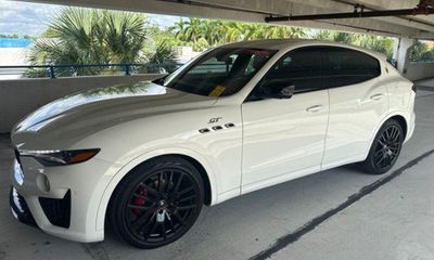 2022 Maserati Levante Base GT