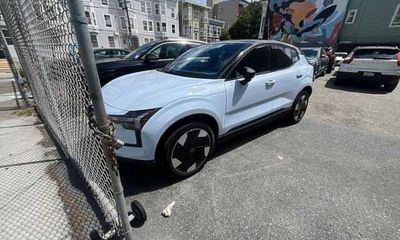 2026 Volvo EX30 Plus