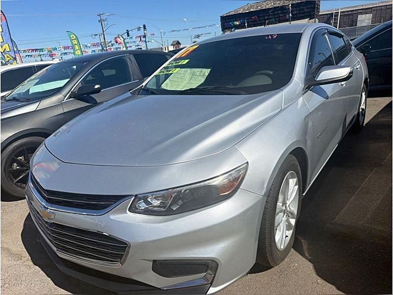2017 Chevrolet Malibu — a typically priced live listing