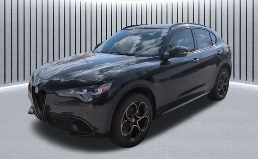 2025 Alfa Romeo Stelvio