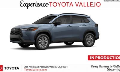 2026 Toyota Corolla Cross LE