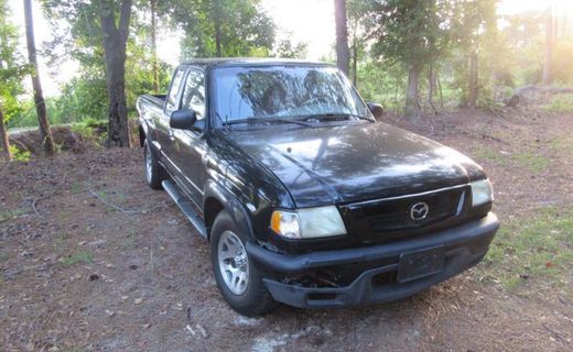 2002 Mazda B-Series SX