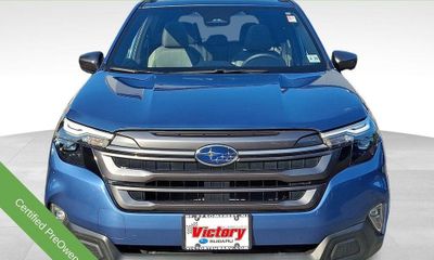 2025 Subaru Forester Premium