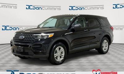 2022 Ford Explorer Base