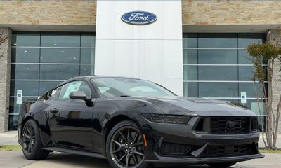 2026 Ford Mustang Dark Horse