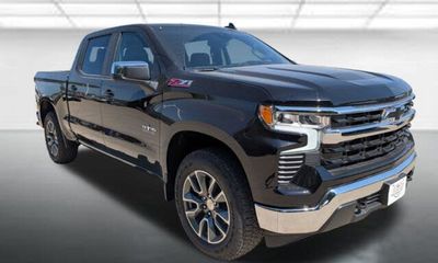 2026 Chevrolet Silverado LT