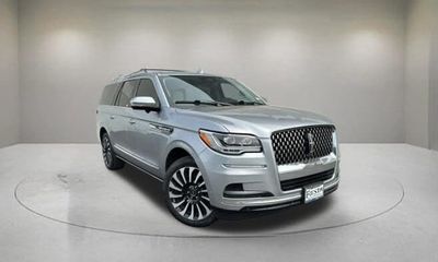 2022 Lincoln Navigator L BL