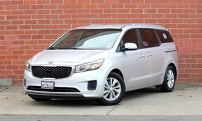 2015 Kia Sedona GLS Middle Level