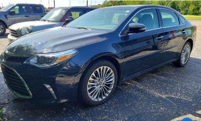 2018 Toyota Avalon XLE Plus Premium