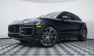 2026 Porsche Cayenne GTS